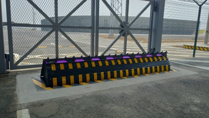 Hydraulic Automatic Parking Anti-Terrorism Quality Standard Remote Control Road Blocker for High Security